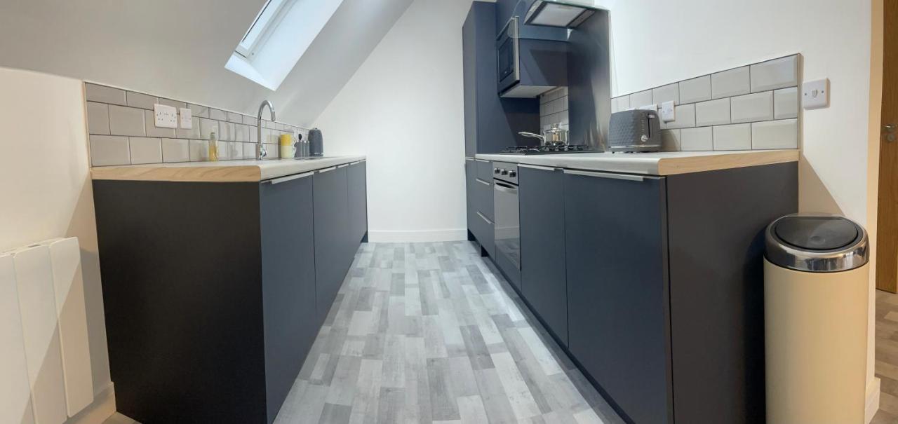 Lochside Loft - Self Catering Apartment For 2 In A Great Location For Inverness Airport And Both Cabot Highlands & Nairn Golf Courses Kültér fotó